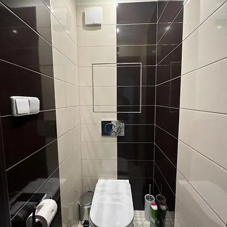 High Rise Cozy 2brd Flat * Prague